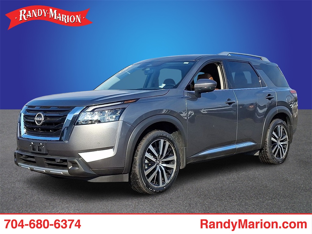 2023 Nissan Pathfinder Platinum 4WD