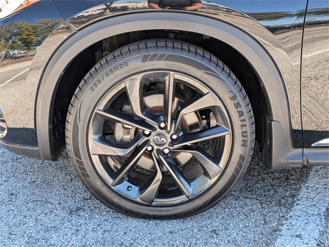 2019 INFINITI QX50 ESSENTIAL - 8