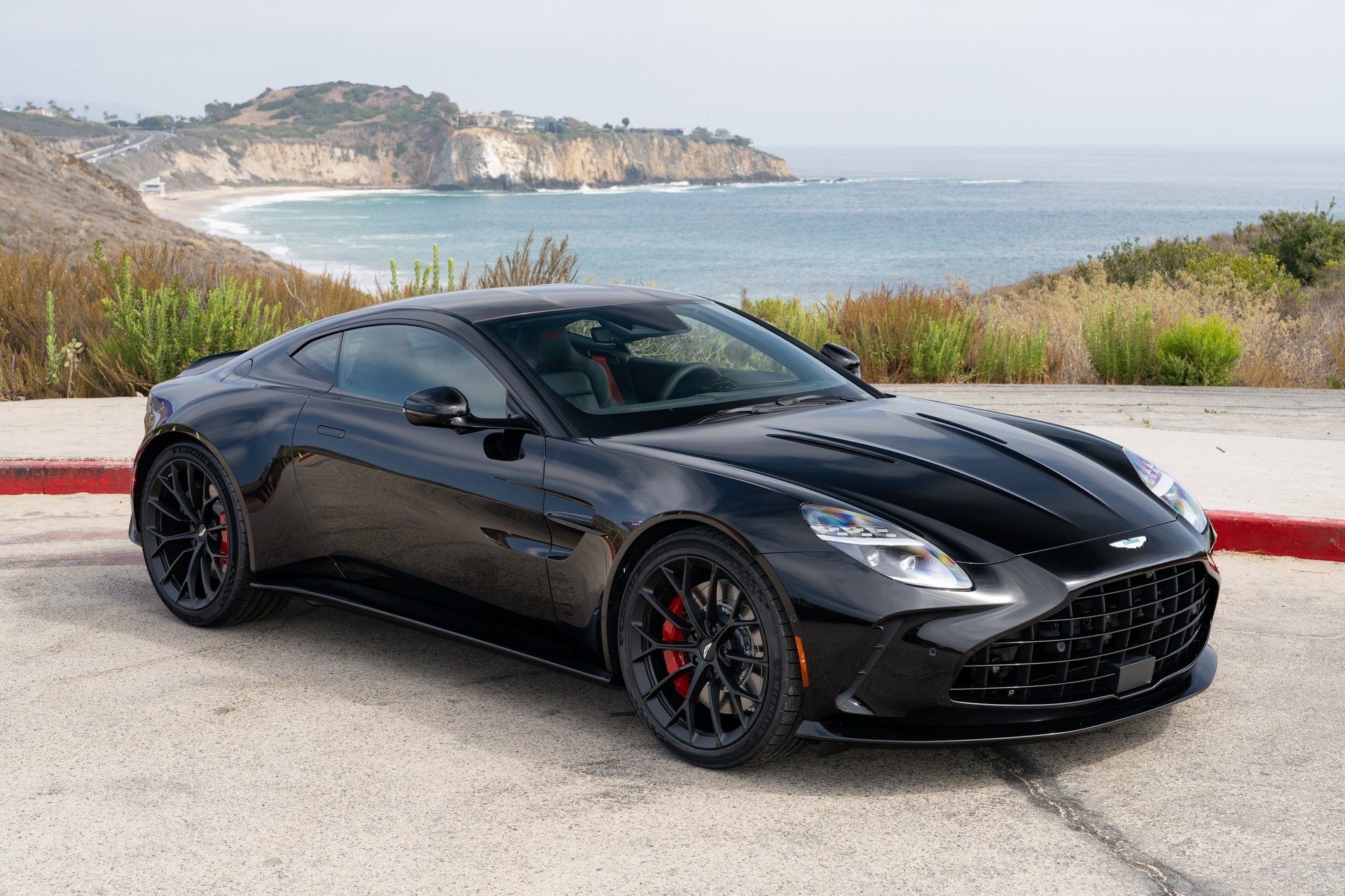 2025 Aston Martin Vantage
