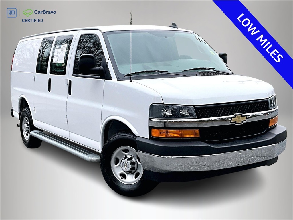 2023 Chevrolet Express Cargo 2500 RWD