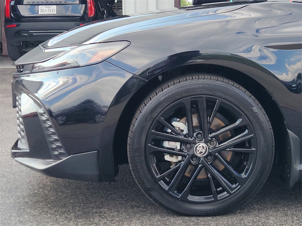 2025 Toyota Camry SE - 7