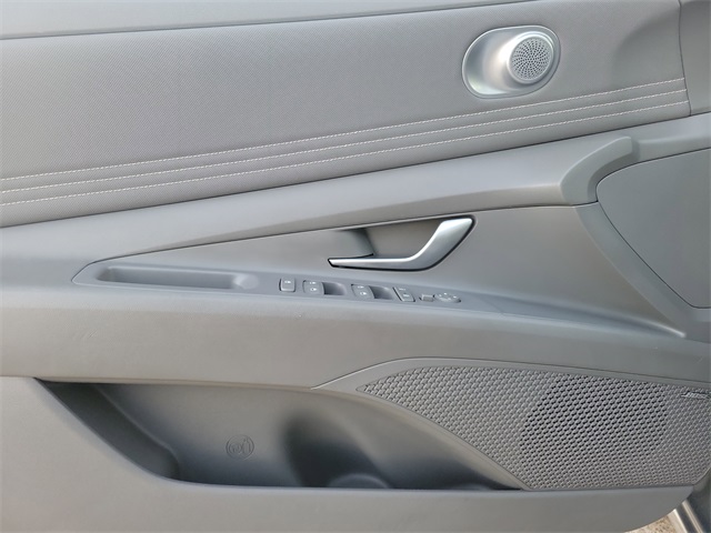 2021 Hyundai Elantra SEL Silver at Bayway Cadillac Southwest