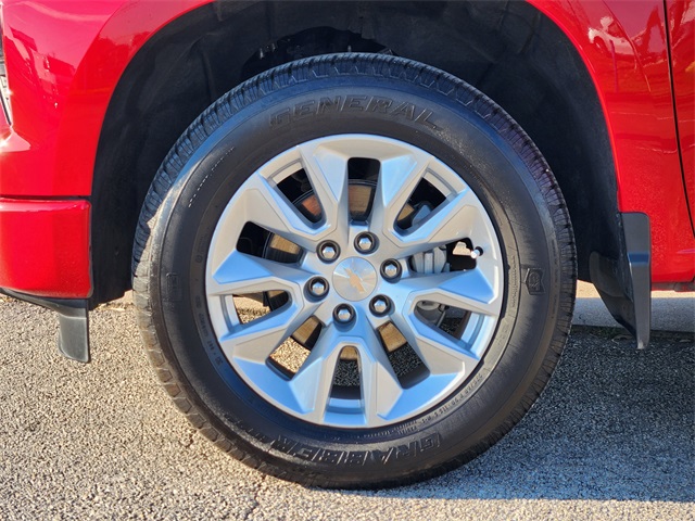 2024 Chevrolet Silverado 1500 Custom - 9