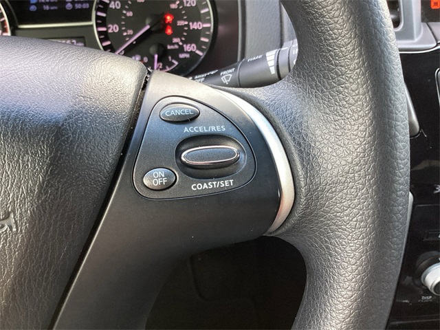 Used Car 2014 Nissan Pathfinder  S For Sale Under $10,000 In San Antonio, Texas