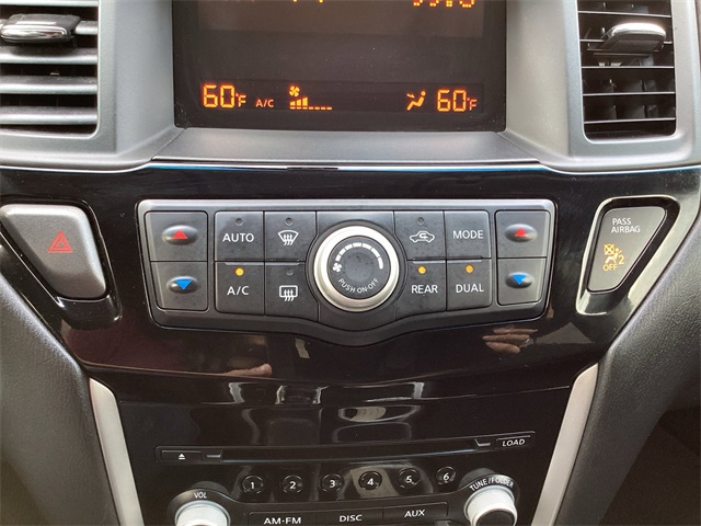 Used Car 2014 Nissan Pathfinder  S For Sale Under $10,000 In San Antonio, Texas