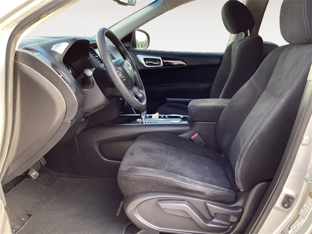 Used Car 2014 Nissan Pathfinder  S For Sale Under $10,000 In San Antonio, Texas