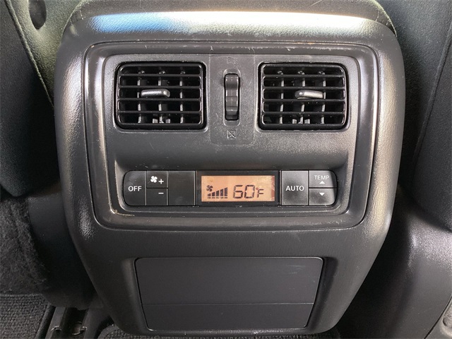 Used Car 2014 Nissan Pathfinder  S For Sale Under $10,000 In San Antonio, Texas