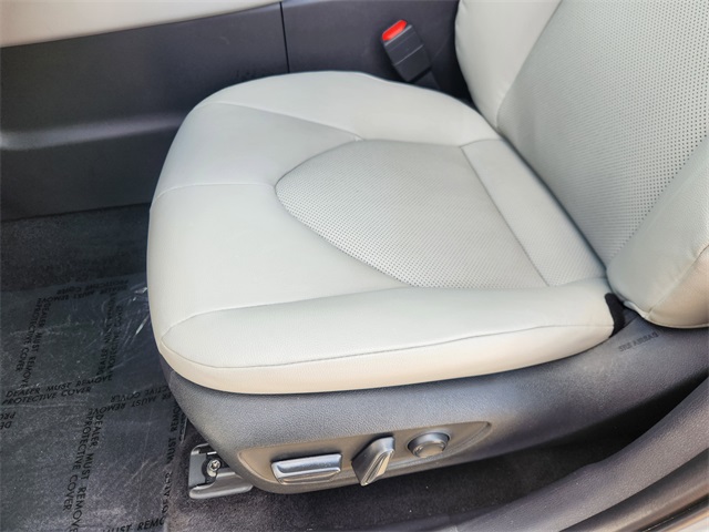 2025 Toyota Grand Highlander XLE Silver at Don McGill Toyota