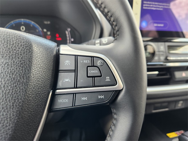 2025 Toyota Grand Highlander XLE Silver at Don McGill Toyota