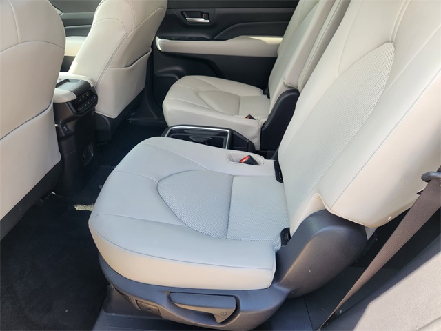 2025 Toyota Grand Highlander XLE Silver at Don McGill Toyota