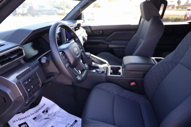 2025 Toyota Tacoma SR5 - 9