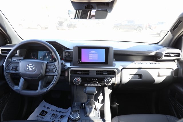 2025 Toyota Tacoma SR5 - 10