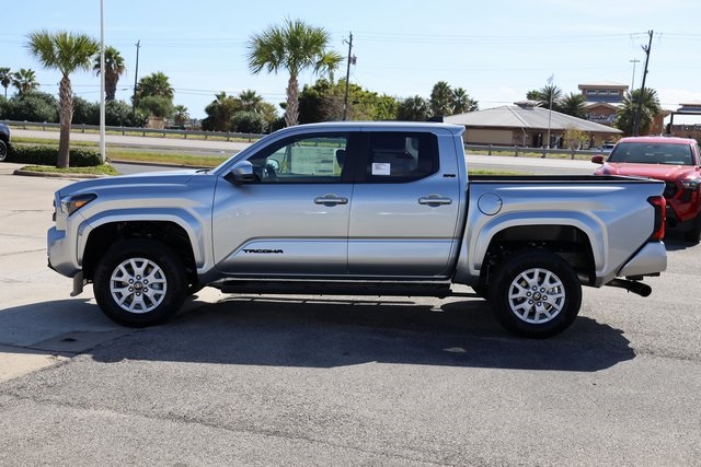 2025 Toyota Tacoma SR5 - 4