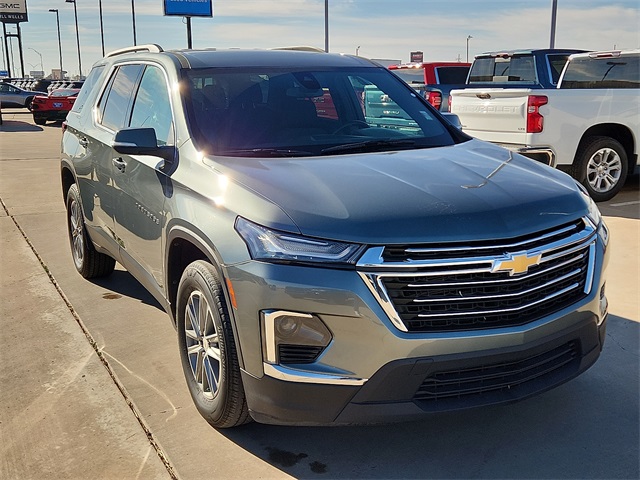 Used Car 2023 Chevrolet Traverse  Lt For Sale Under $30,000 In Plainview, Texas