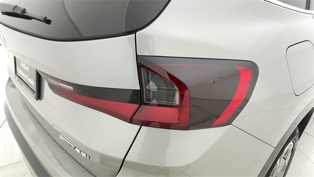 2025 BMW X1 xDrive28i - 10