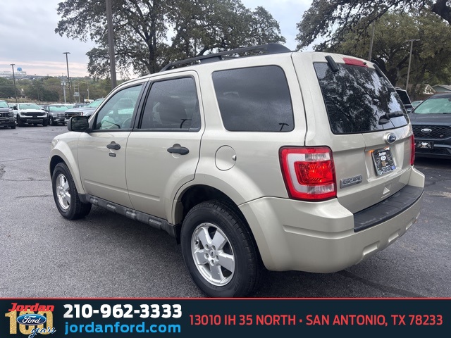 Used Car 2012 Ford Escape  Xlt For Sale Under $10,000 In San Antonio, Texas