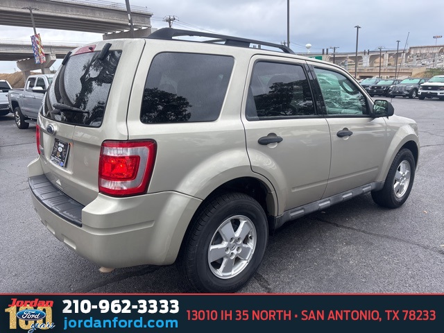 Used Car 2012 Ford Escape  Xlt For Sale Under $10,000 In San Antonio, Texas