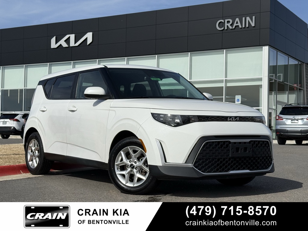 2023 Kia Soul LX FWD