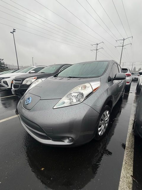 2015 Nissan LEAF S