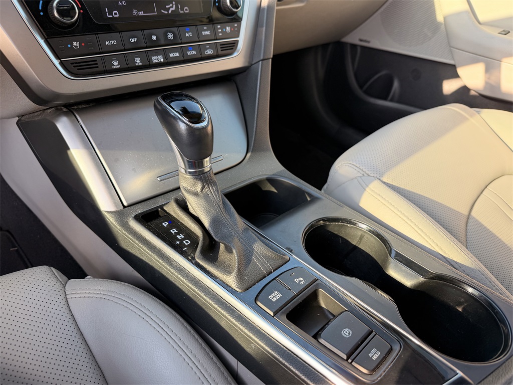 2017 Hyundai Sonata Hybrid Limited Gray at Autostrade