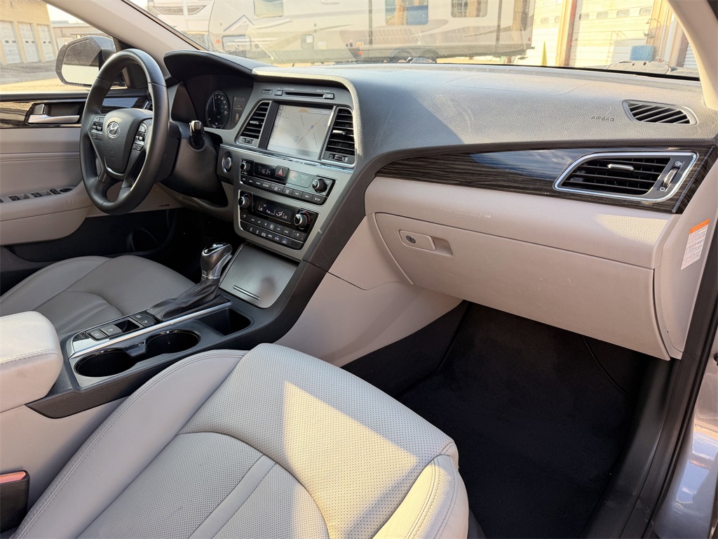 2017 Hyundai Sonata Hybrid Limited Gray at Autostrade