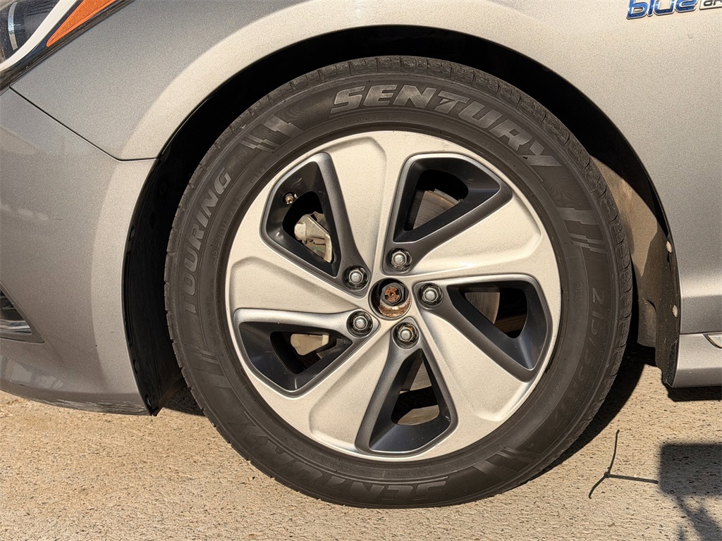 2017 Hyundai Sonata Hybrid Limited Gray at Autostrade