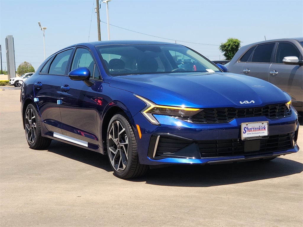 2026 Kia K5 EX - 1