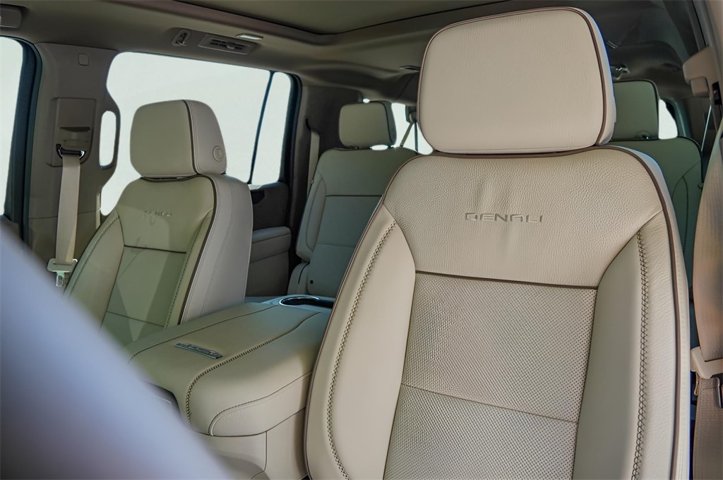 New Car 2025 Gmc Yukon Xl  Denali For Sale Under $100,000 In Austin, Texas