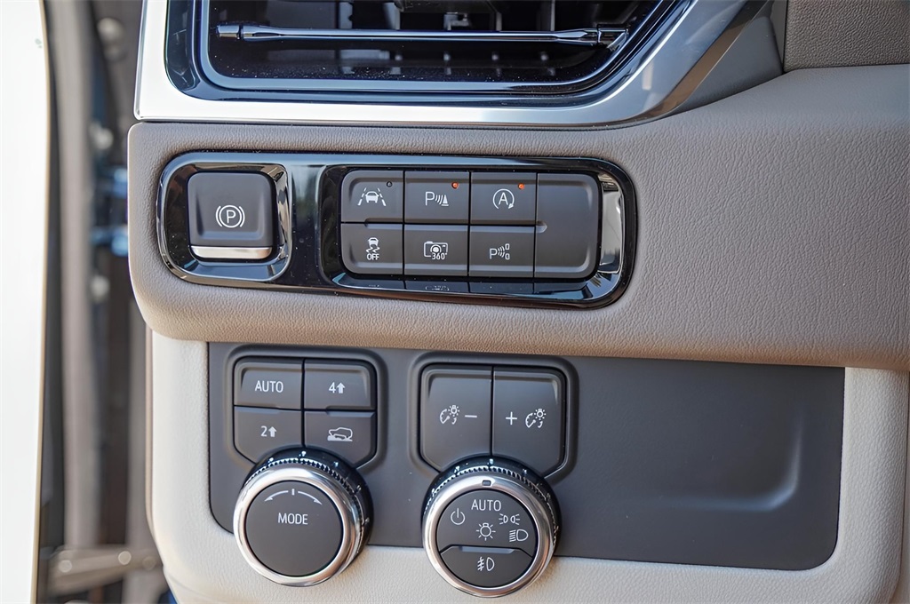 New Car 2025 Gmc Yukon Xl  Denali For Sale Under $100,000 In Austin, Texas