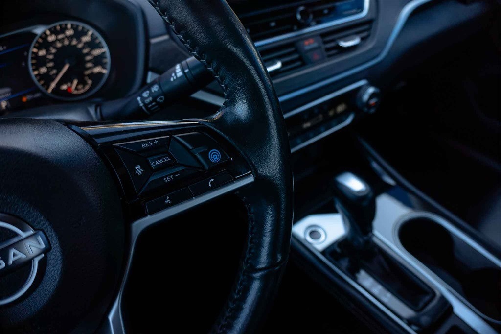 Used Car 2023 Nissan Altima  2.5 Sl For Sale Under $25,000 In San Marcos, Texas