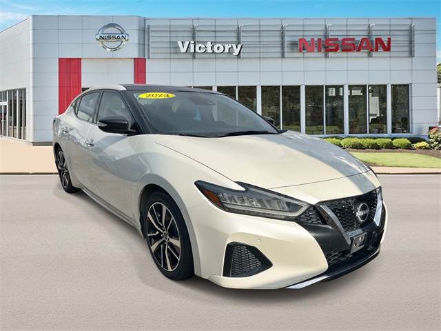 2023 Nissan Maxima SL FWD