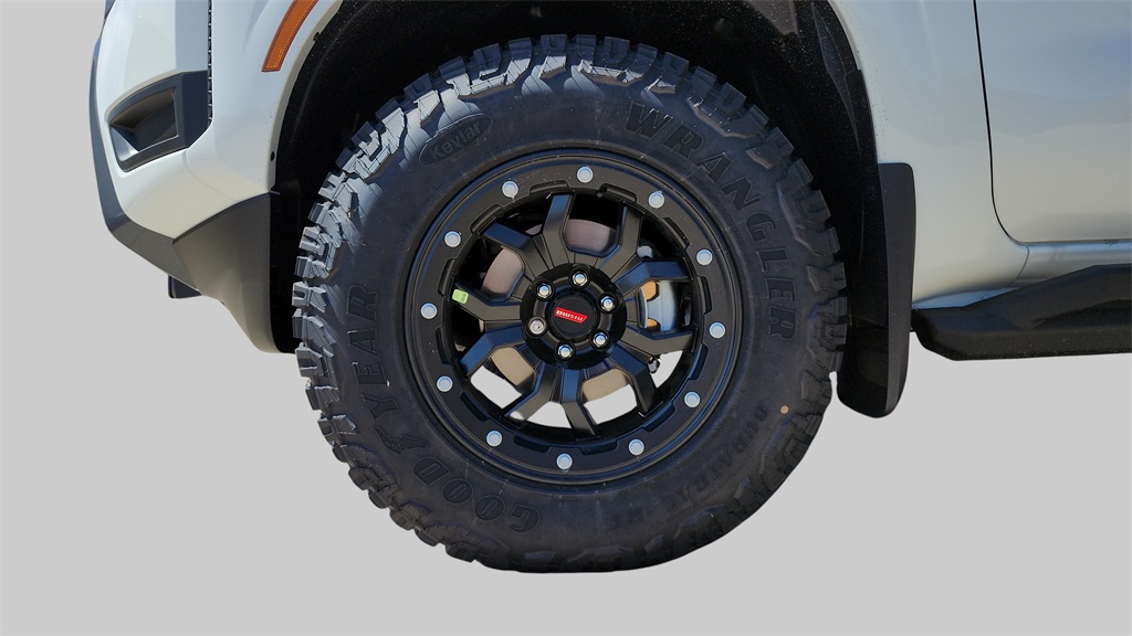 2025 Nissan Frontier