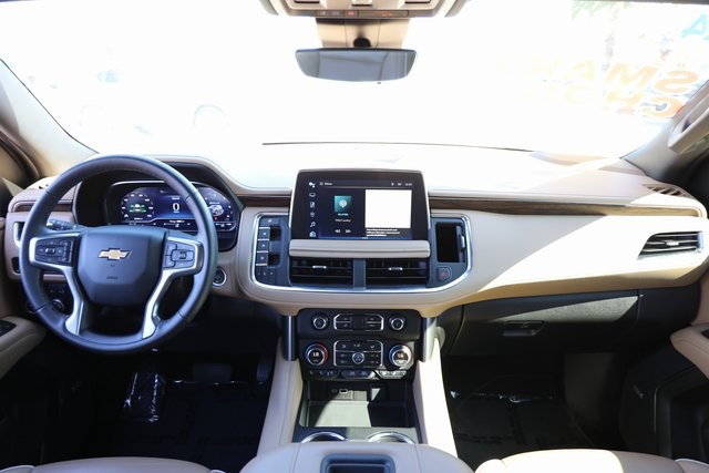 2024 Chevrolet Suburban Premier - 11