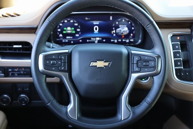 2024 Chevrolet Suburban Premier White at Baytown Hyundai