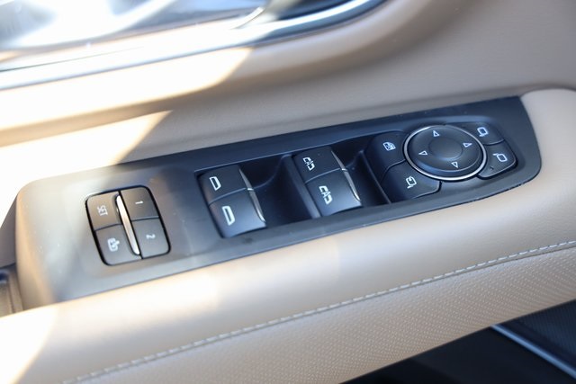 2024 Chevrolet Suburban Premier White at Baytown Hyundai