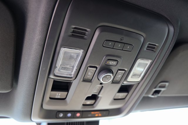 2024 Chevrolet Suburban Premier White at Baytown Hyundai