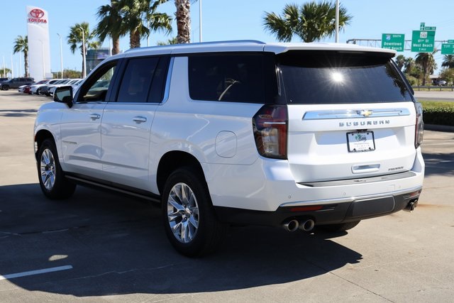 2024 Chevrolet Suburban Premier - 5