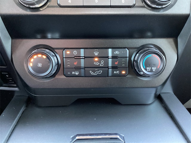 Used Car 2020 Ford F-150  Xlt For Sale Under $30,000 In San Antonio, Texas