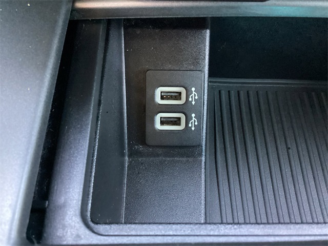 Used Car 2020 Ford F-150  Xlt For Sale Under $30,000 In San Antonio, Texas