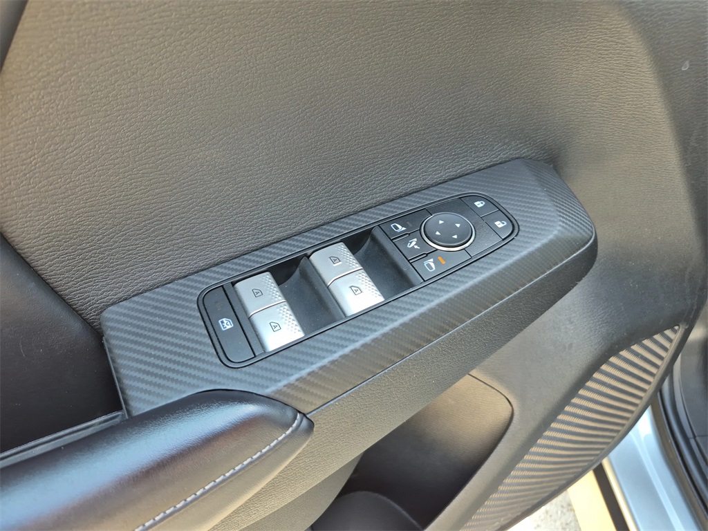 2023 Mitsubishi Outlander SE Silver at Emmons Autoplex