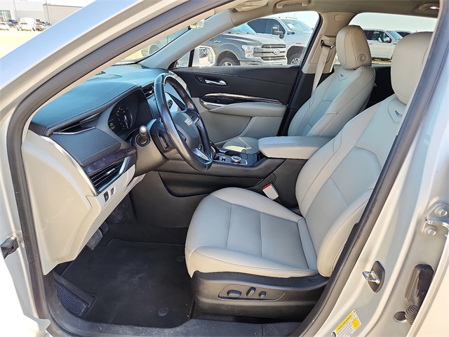 Used Car 2020 Cadillac Xt4  Luxury For Sale In Plainview, Texas
