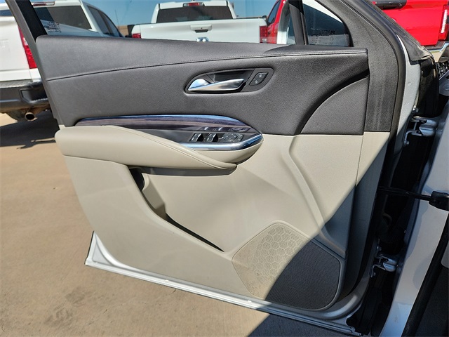 Used Car 2020 Cadillac Xt4  Luxury For Sale In Plainview, Texas