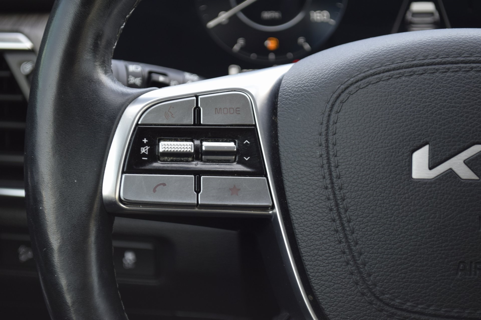 2024 Kia Telluride SX-Prestige - 11