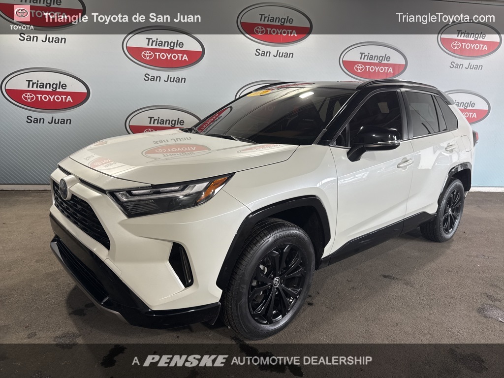 Thumbnail: 2022 Toyota RAV4 - 1