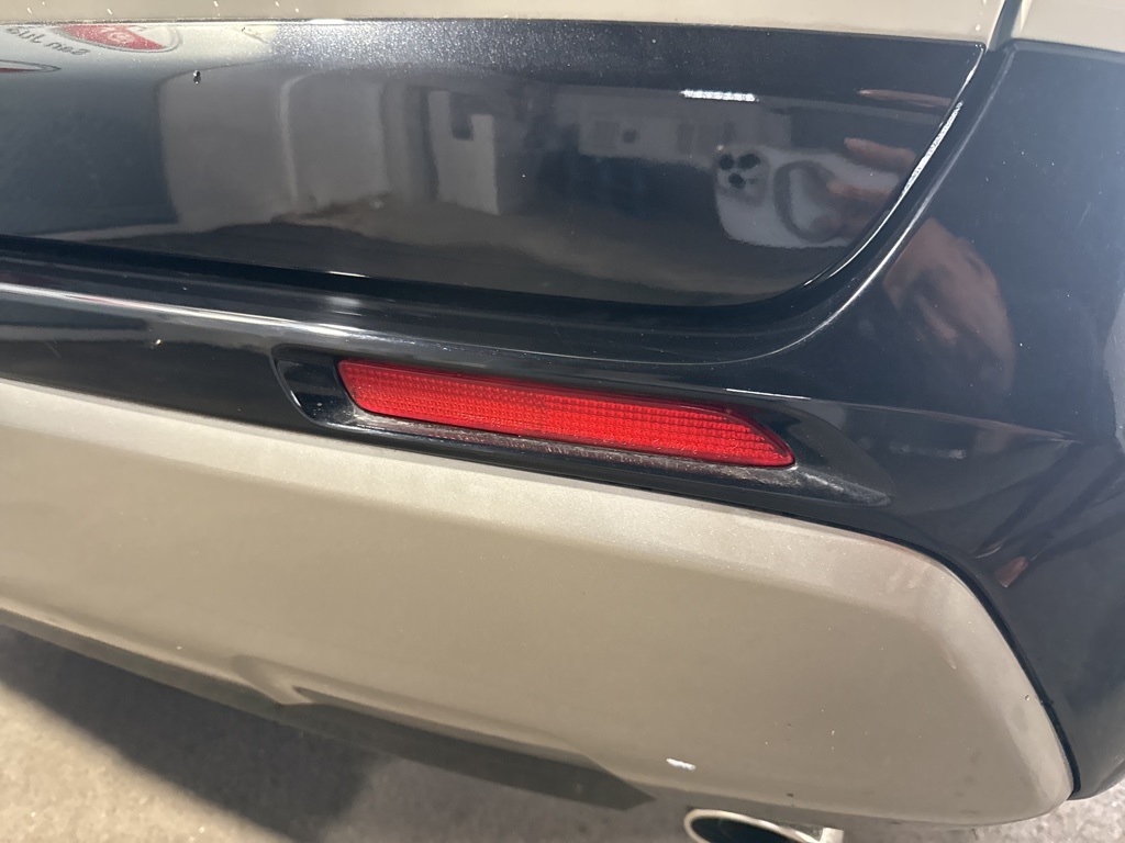 Thumbnail: 2022 Toyota RAV4 - 20