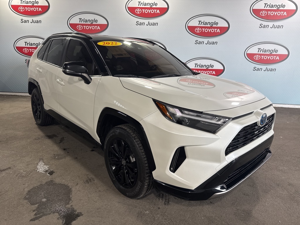 Thumbnail: 2022 Toyota RAV4 - 3