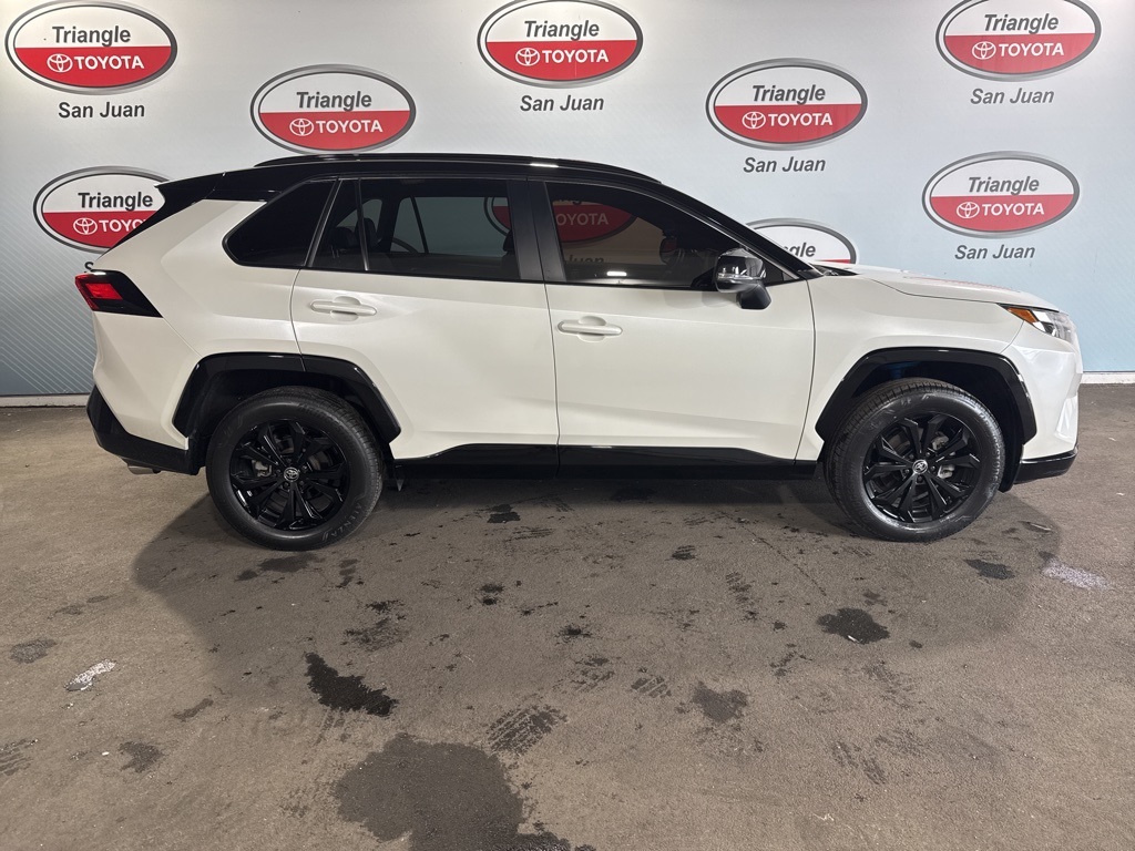 Thumbnail: 2022 Toyota RAV4 - 6