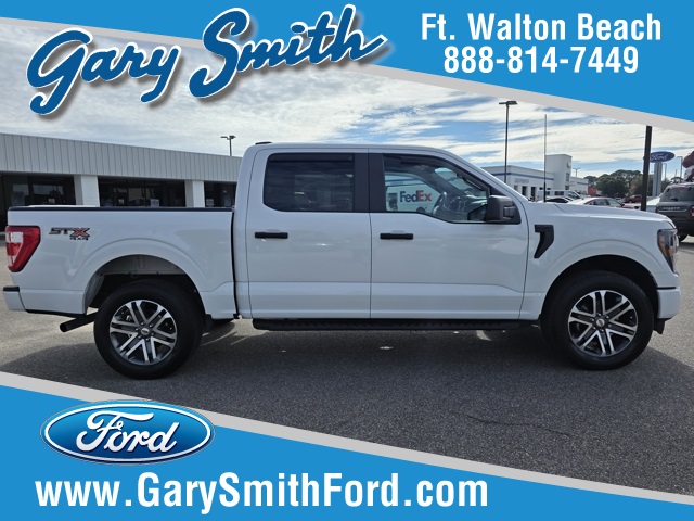 2023 Ford F-150 XL's photo