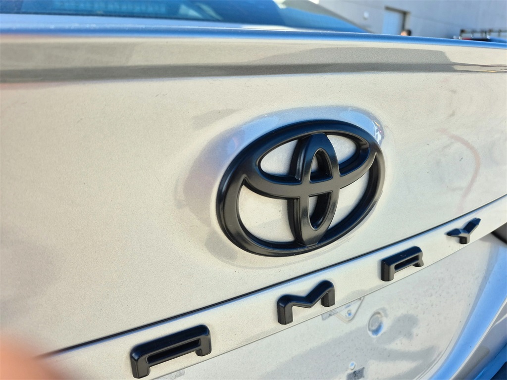 2022 Toyota Camry SE Silver at DeMontrond Auto Country