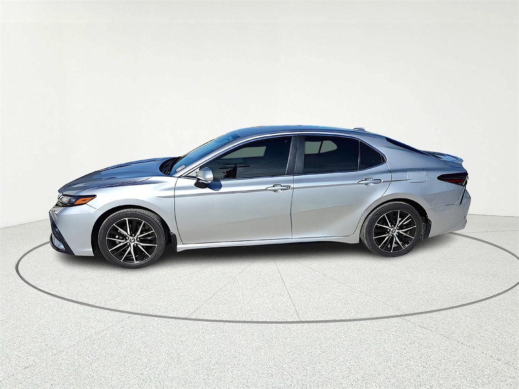 2022 Toyota Camry SE Silver at DeMontrond Auto Country
